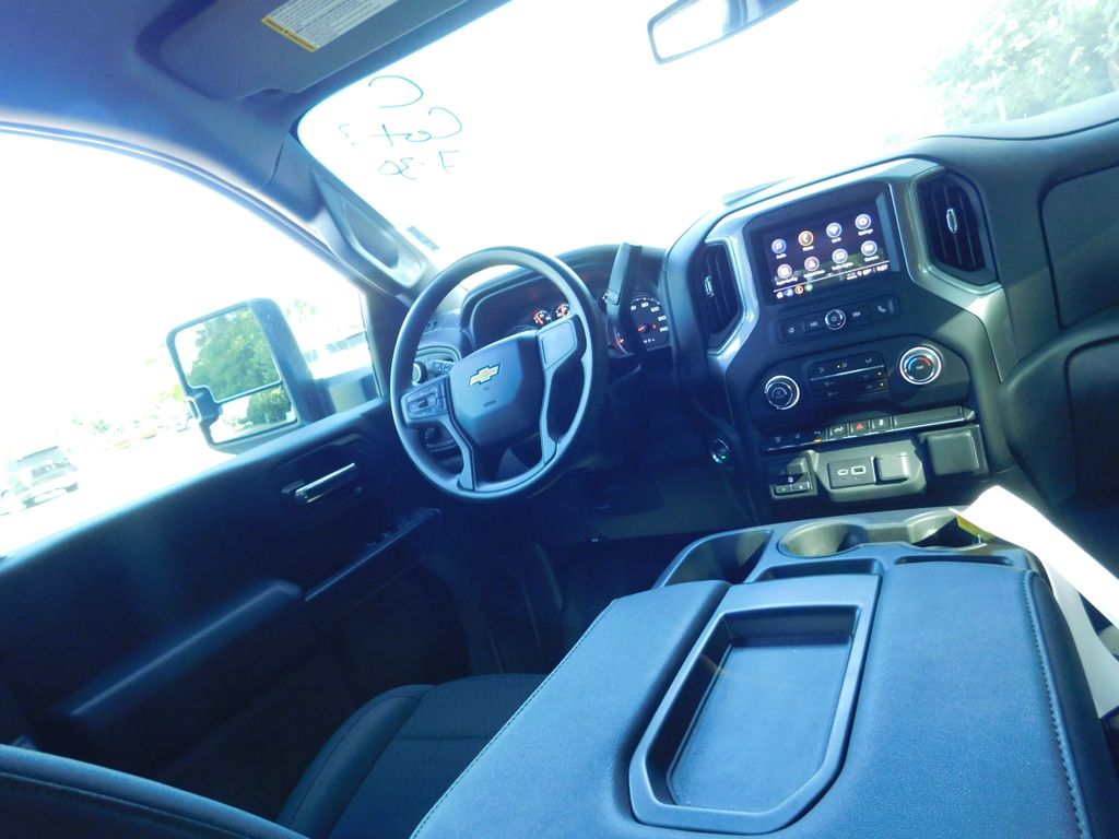 Thumbnail: 2024 Chevrolet Silverado 2500 - 6