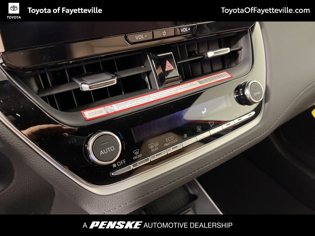 Thumbnail: 2026 Toyota Corolla Cross - 32