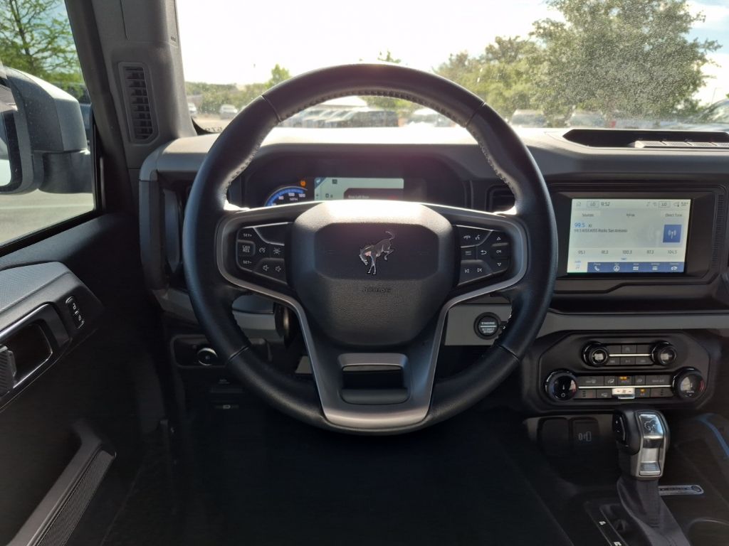 Used Car 2022 Ford Bronco  Black Diamond For Sale Under $35,000 In Austin, Texas