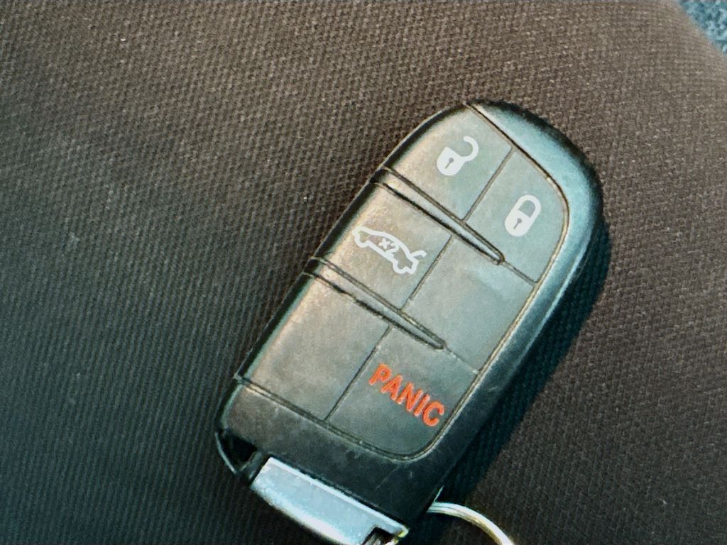 Used Car 2017 Dodge Challenger  Sxt For Sale Under $20,000 In Austin, Texas