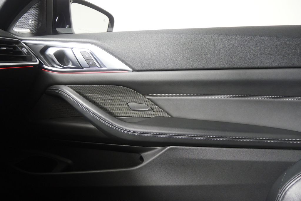 Thumbnail: 2023 BMW M4 - 25