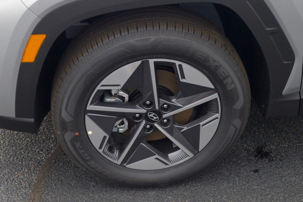 New 2026 Silver Hyundai SEL image 12