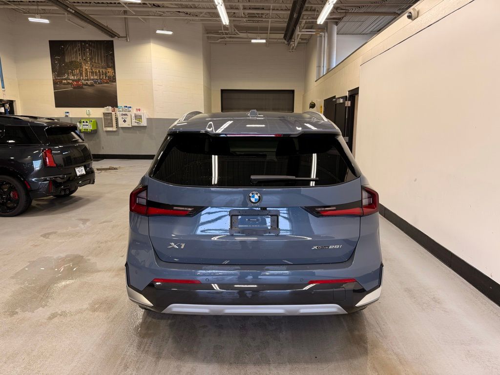 Thumbnail: 2025 BMW X1 - 4