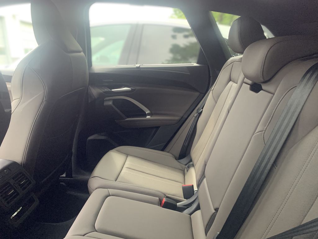2025 Audi Q5 Premium 5