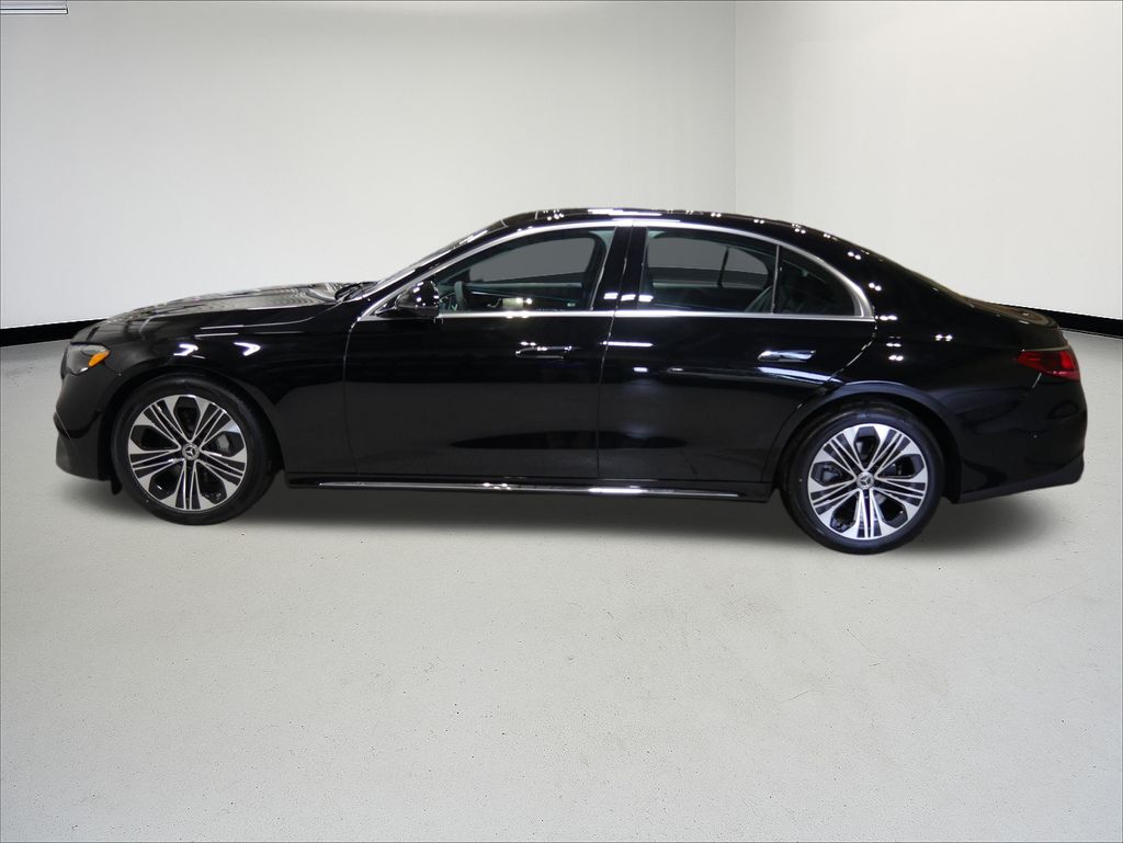 Thumbnail: 2026 Mercedes-Benz E-Class - 2