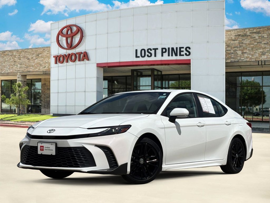 Ice 2025 Toyota Camry SE FWD Sedan Front-Wheel Drive Continuously Variable Transmission