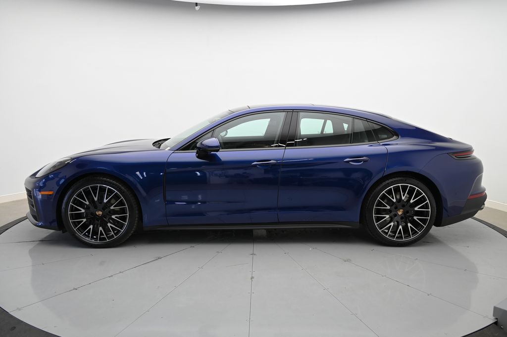 Thumbnail: 2024 Porsche Panamera - 6