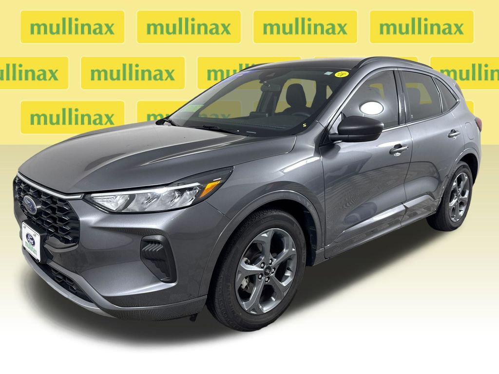 Certified Used 2023 Gray Ford ST-Line image 12