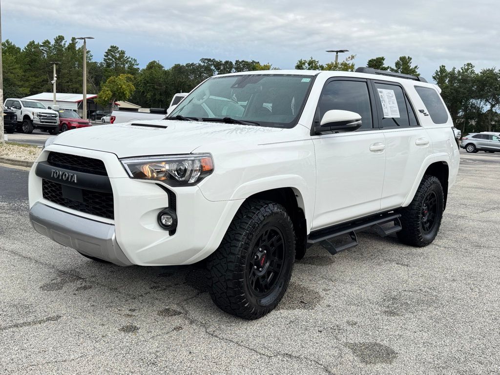 2024 Toyota 4Runner TRD Off-Road Premium photo 2