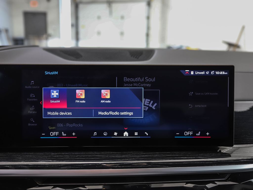 Thumbnail: 2025 BMW X5 - 17