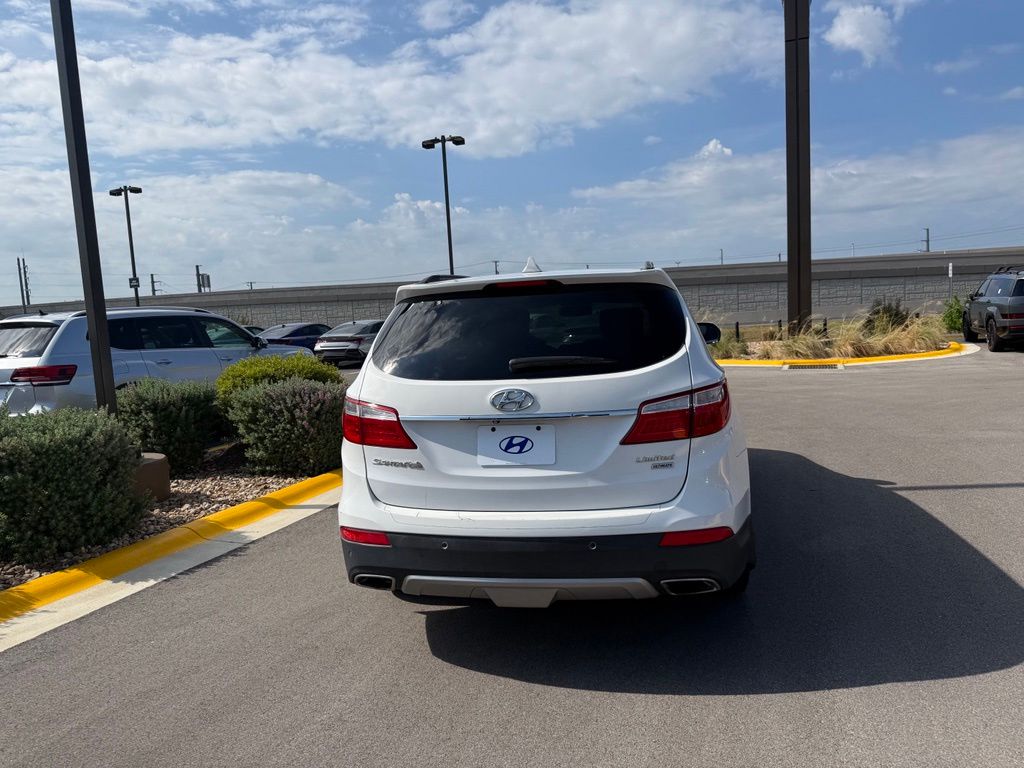 Thumbnail: 2015 Hyundai Santa Fe - 2