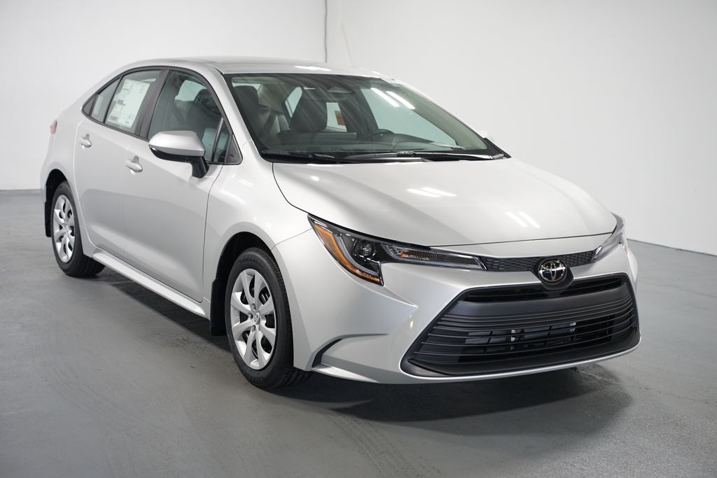 Thumbnail: 2025 Toyota Corolla - 3