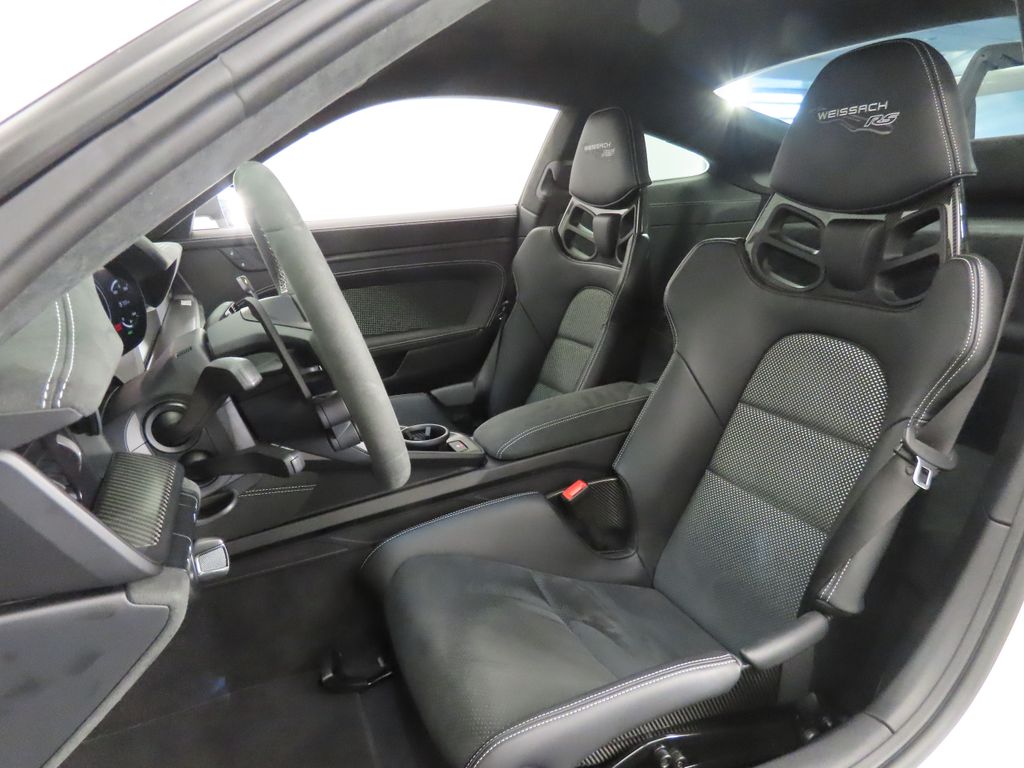 Thumbnail: 2025 Porsche 911 - 5