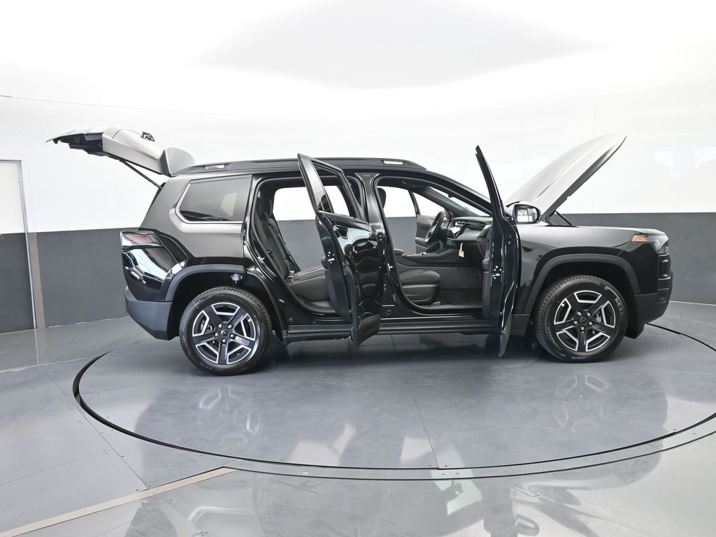 New 2026 Diamond Black Crystal Pearlcoat Jeep Laredo image 64