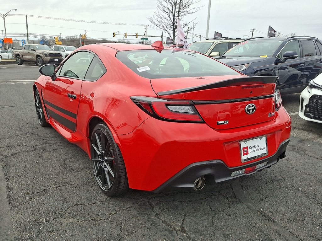 Thumbnail: 2024 Toyota GR86 - 4