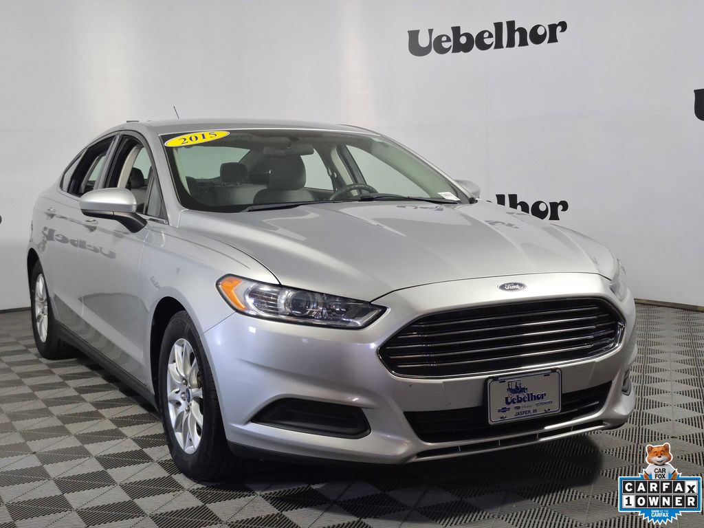 Ingot Silver 2015 Ford Fusion Sedan Front-Wheel Drive 6-Speed Automatic