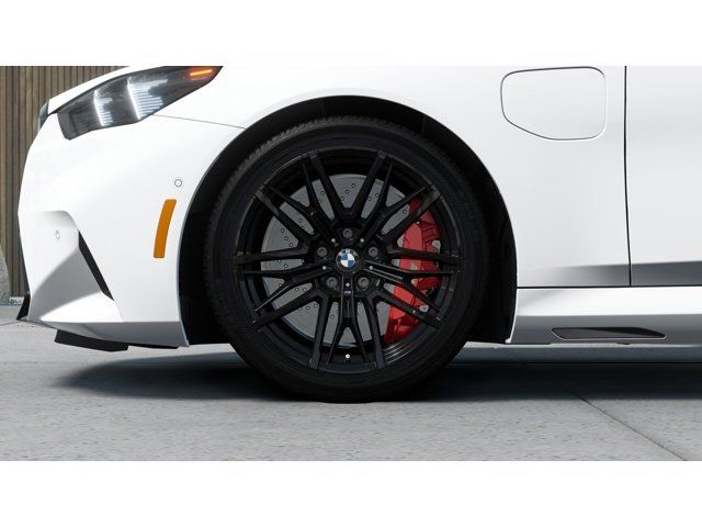 Thumbnail: 2026 BMW M5 - 7