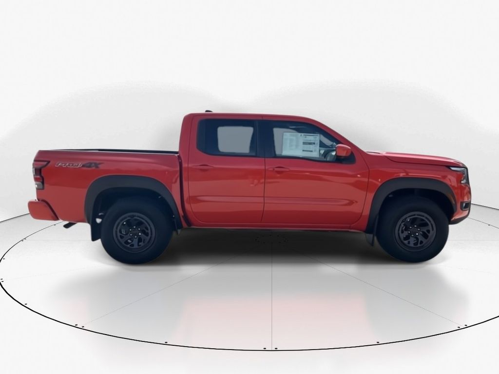 2025 Nissan Frontier PRO-4X photo 3