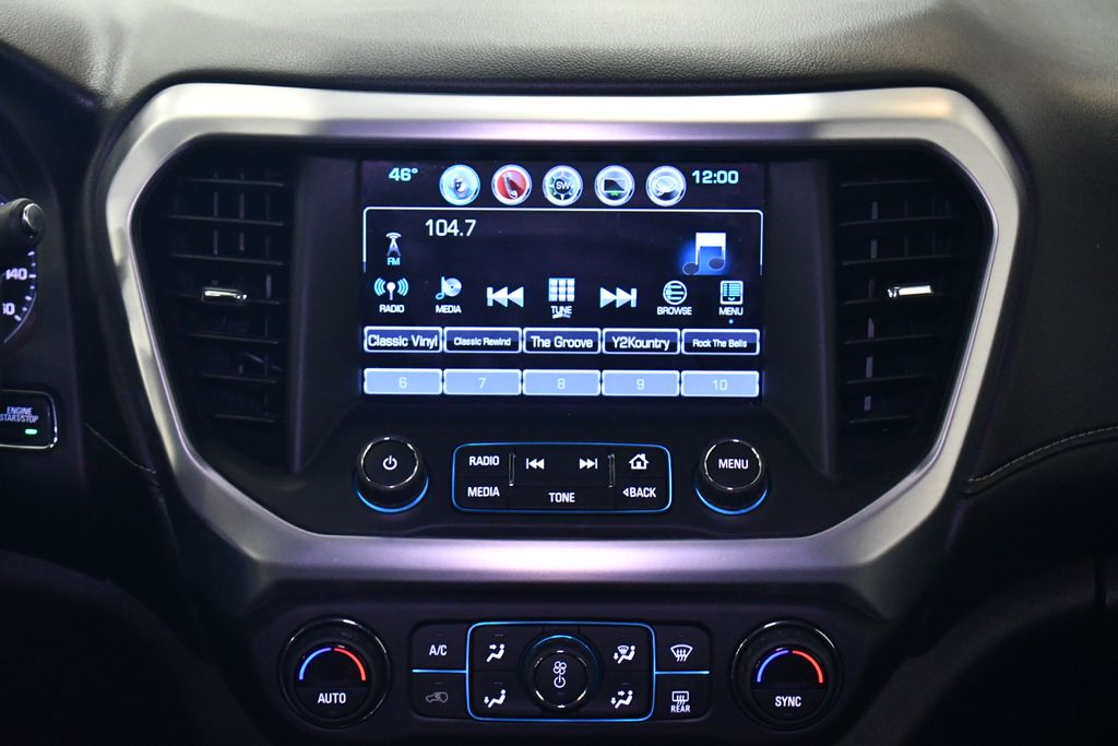 Thumbnail: 2018 GMC Acadia - 19