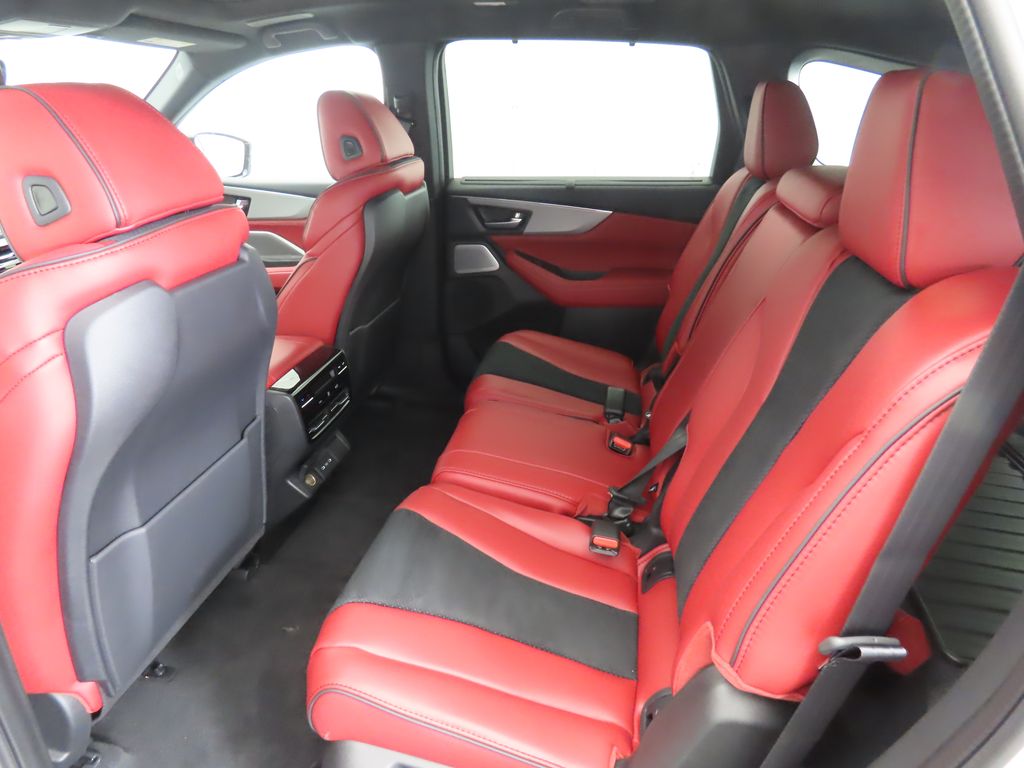 Thumbnail: 2026 Acura MDX - 23