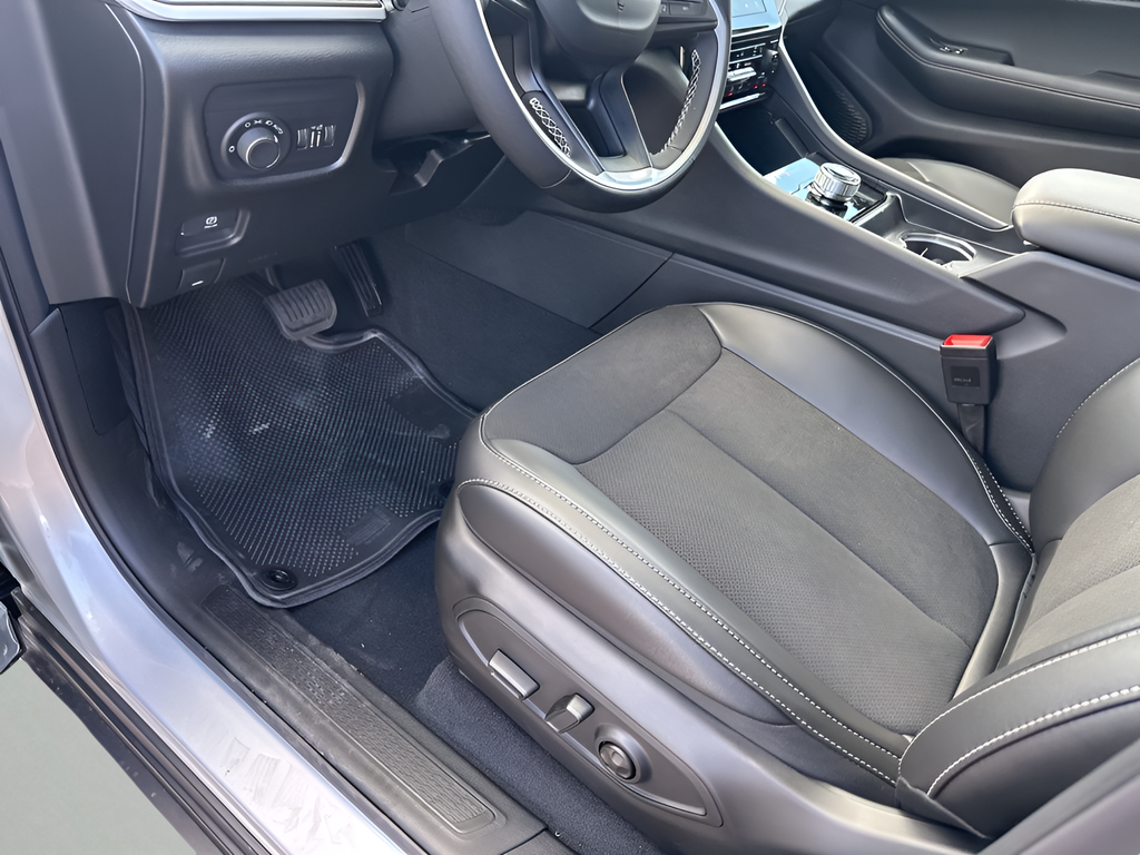 New Car 2025 Jeep Grand Cherokee L  For Sale Under $50,000 In Austin, Texas