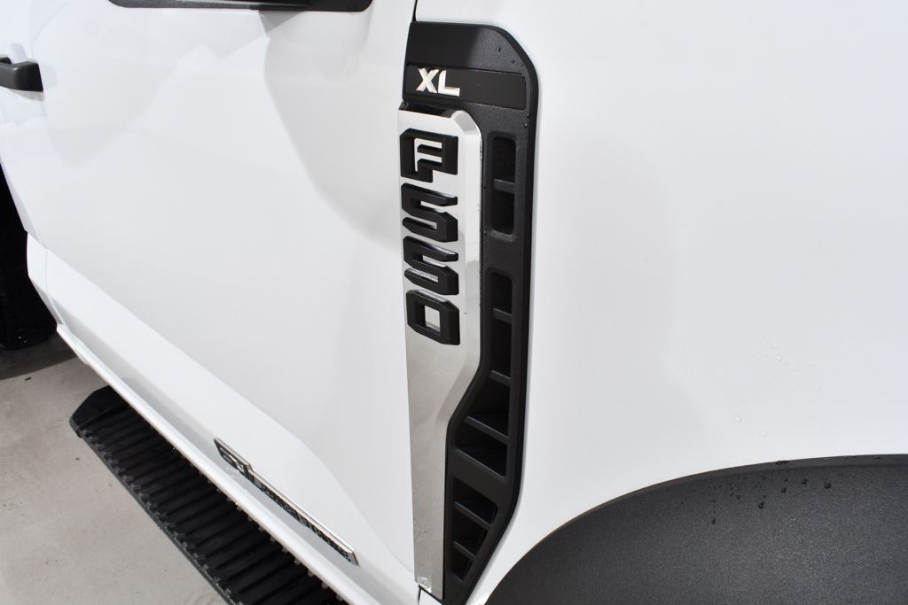New 2025 White Ford XL Diesel image 18