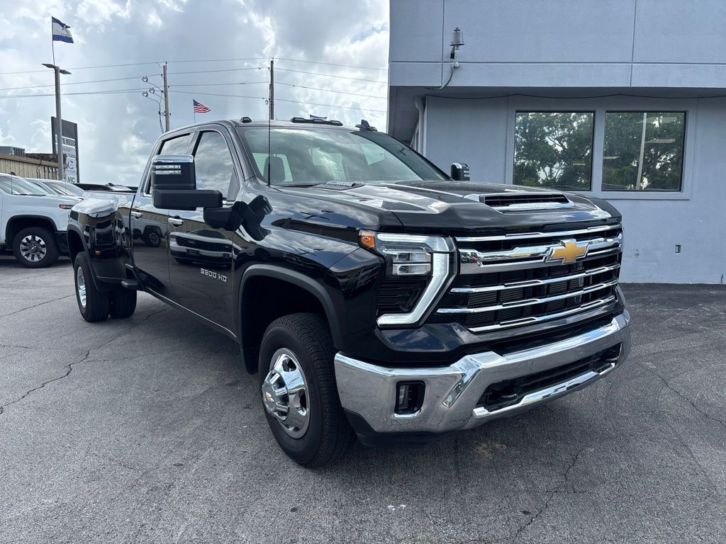 Black 2025 Chevrolet Silverado 3500HD Pickup Truck Four-Wheel Drive Automatic