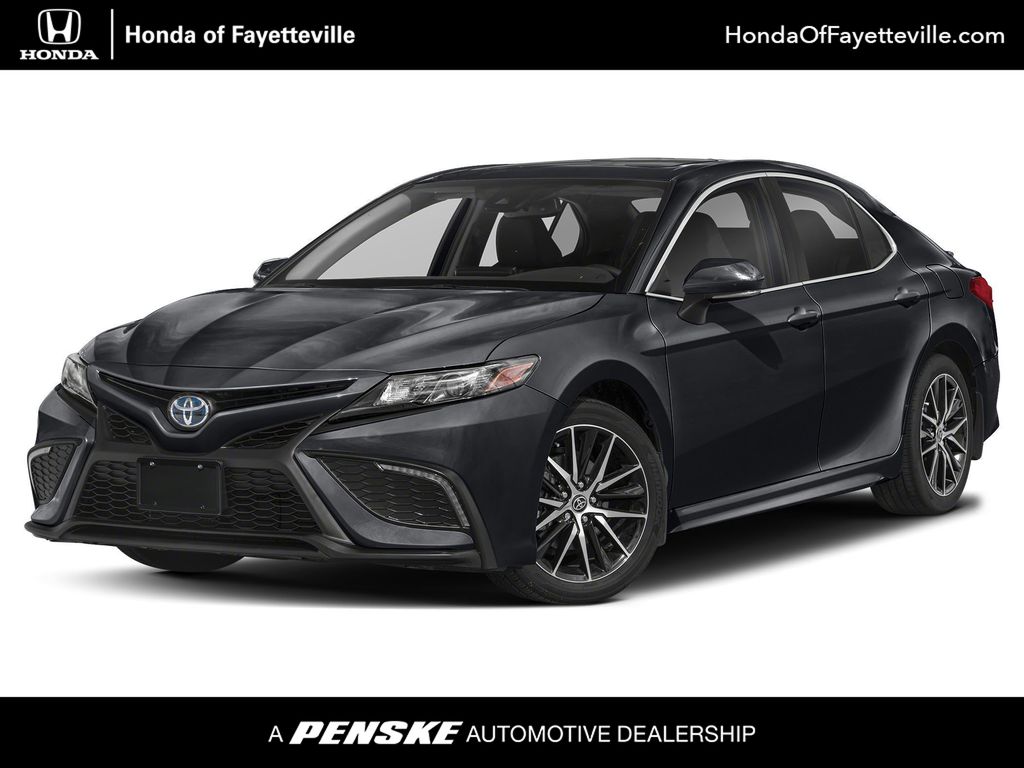 2024 Toyota Camry SE -
                Fayetteville, AR