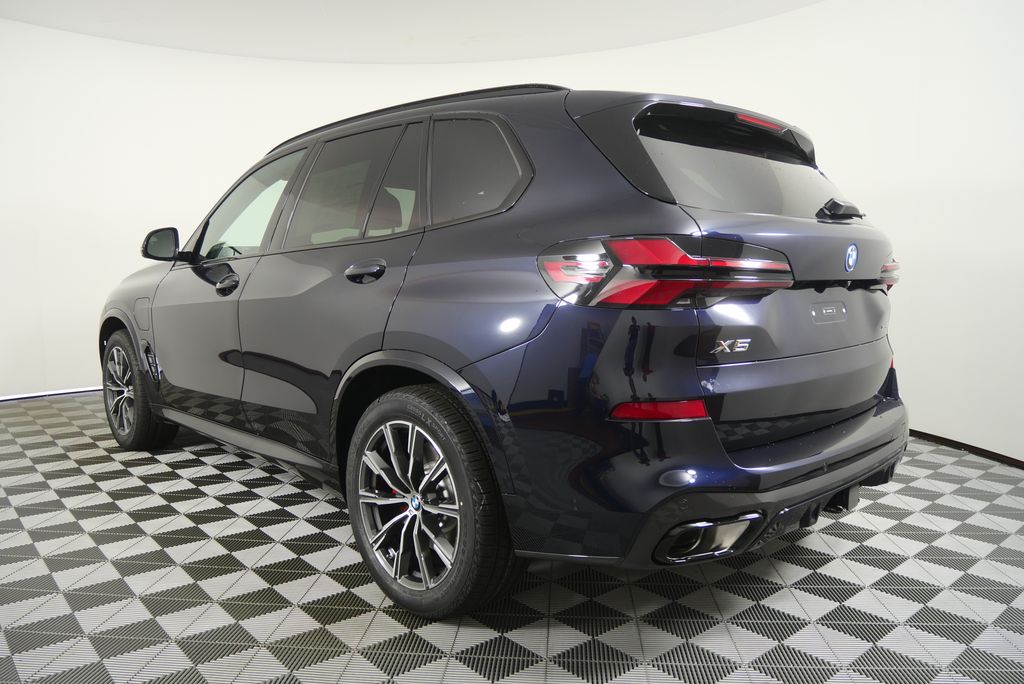 Thumbnail: 2026 BMW X5 - 5