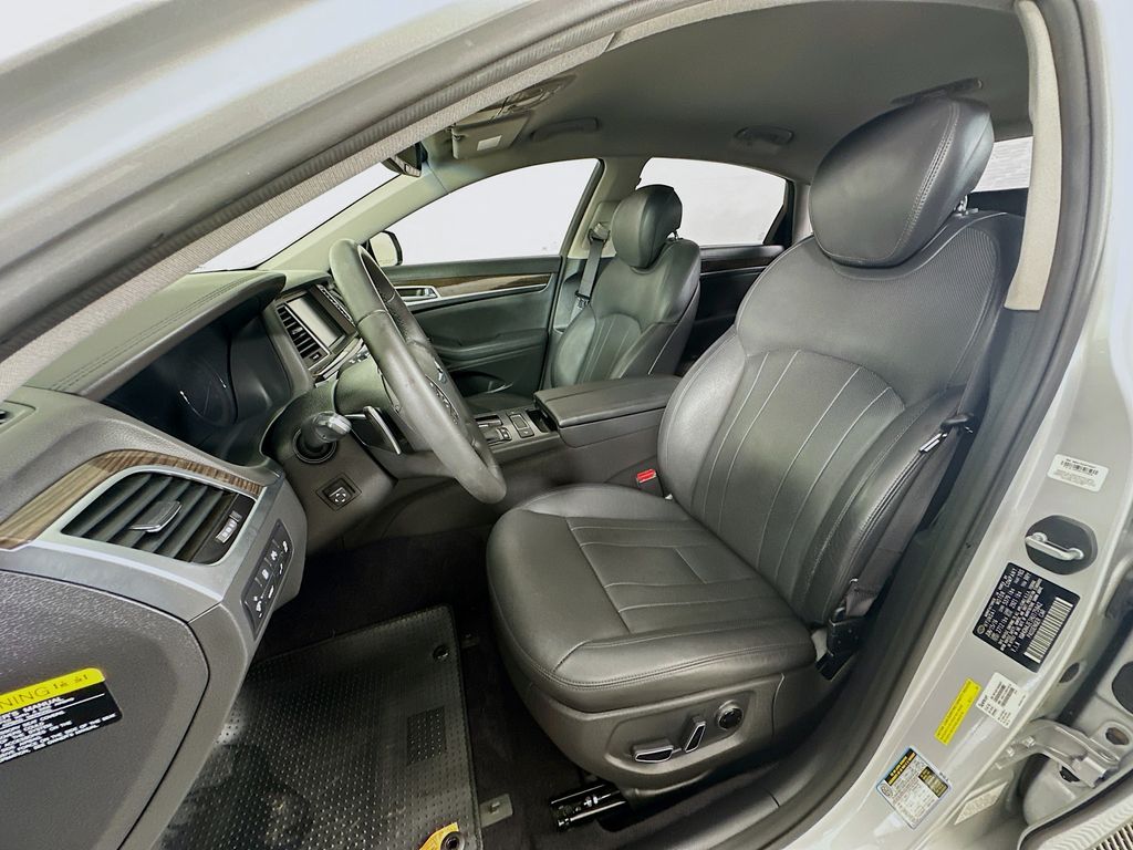 2017 Genesis G80 3.8T 21