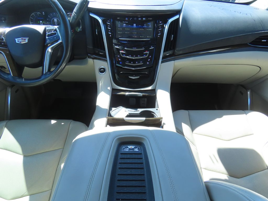 Thumbnail: 2020 Cadillac Escalade - 7