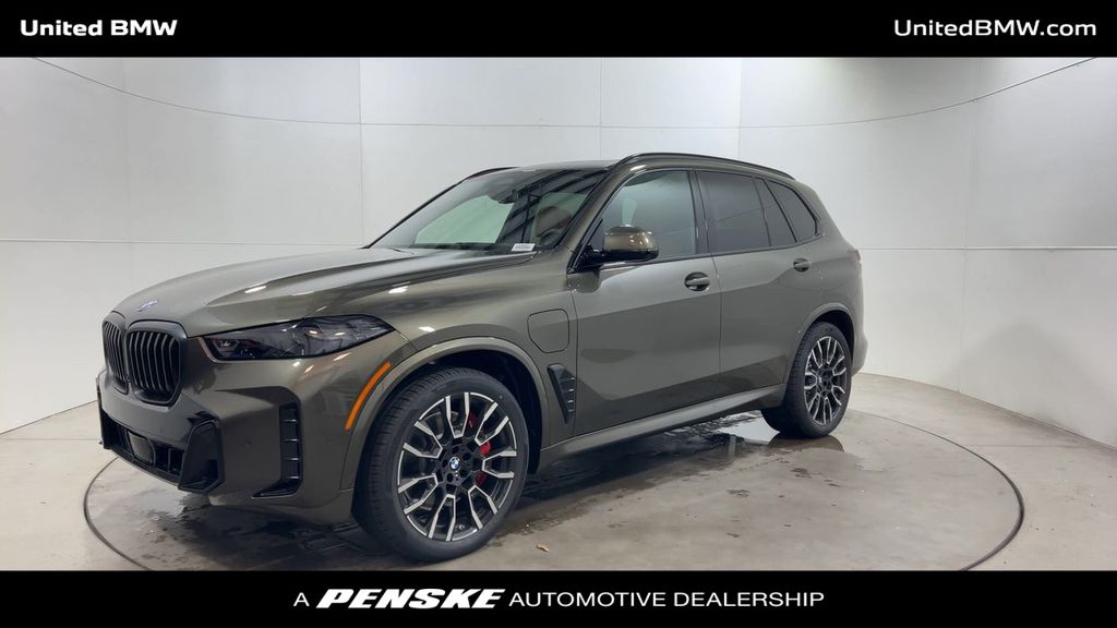 Thumbnail: 2026 BMW X5 - 4