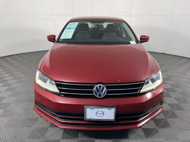 Thumbnail: 2017 Volkswagen Jetta - 2