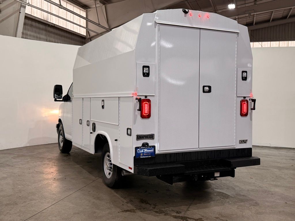 2025 Chevrolet Express 3500 Work Van