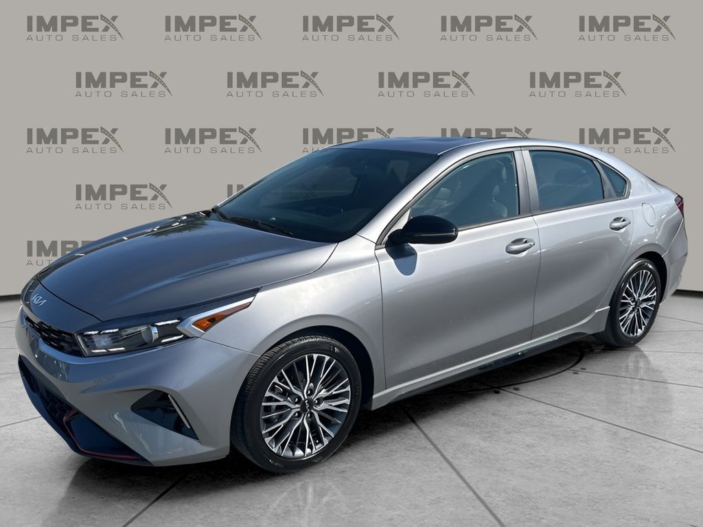 2023 Kia Forte GT-Line's photo