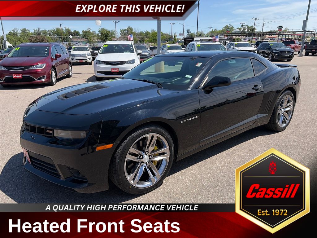 Black 2015 Chevrolet Camaro Coupe Rear-Wheel Drive 6-Speed Manual