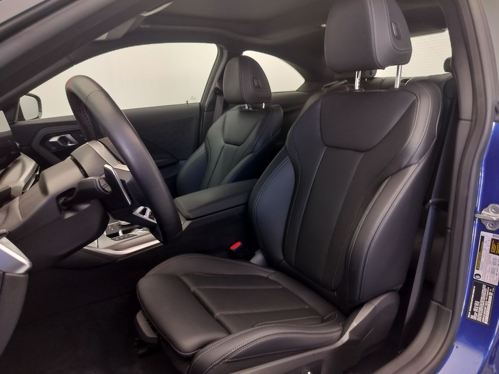 Thumbnail: 2025 BMW 2 Series - 9