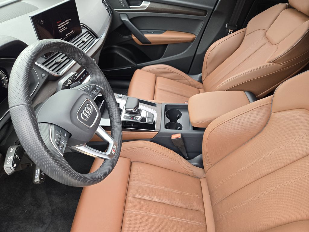 used 2025 Audi Q5 e car, priced at $41,191