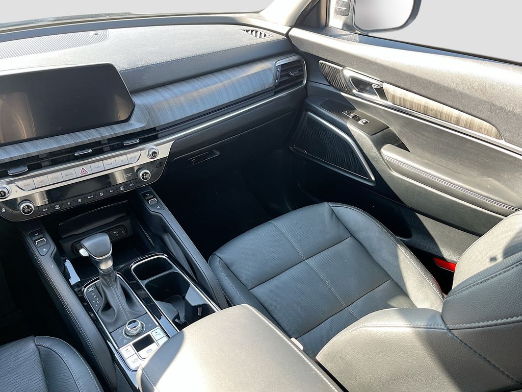Used 2025 Gray Kia EX image 25
