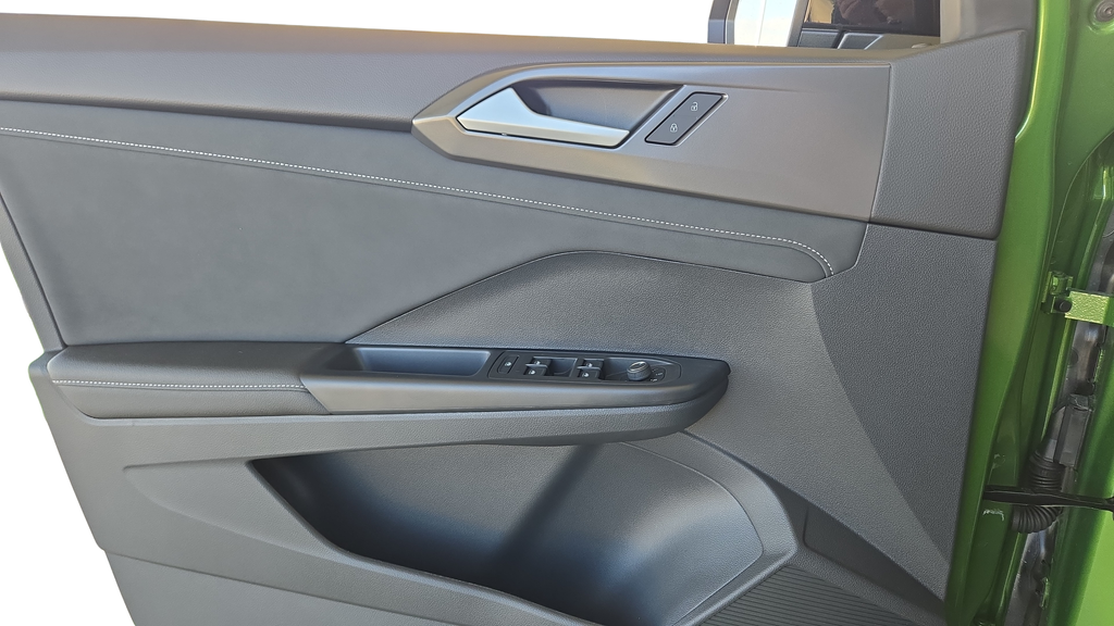 2026 Volkswagen Taos