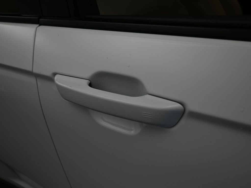 Used 2023 Bright White Clearcoat Jeep Limited image 46