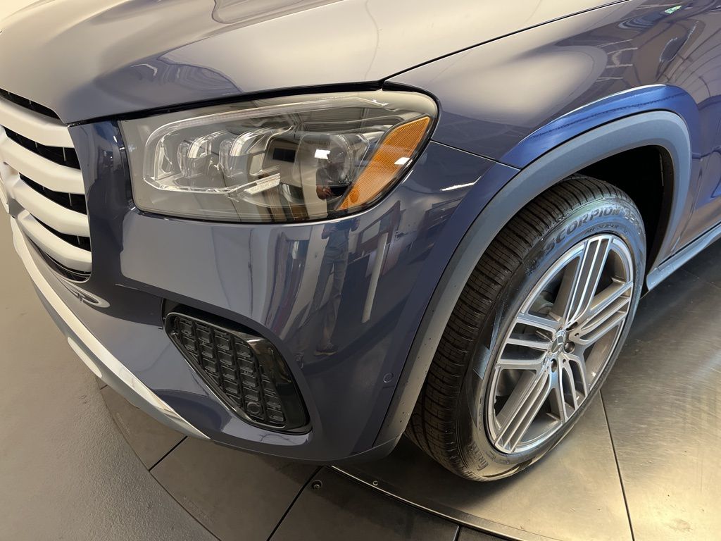 Thumbnail: 2026 Mercedes-Benz GLS - 9