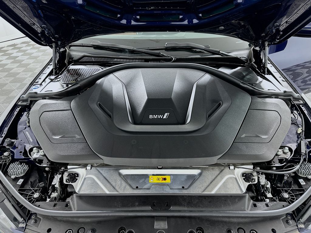 Thumbnail: 2024 BMW i4 - 30