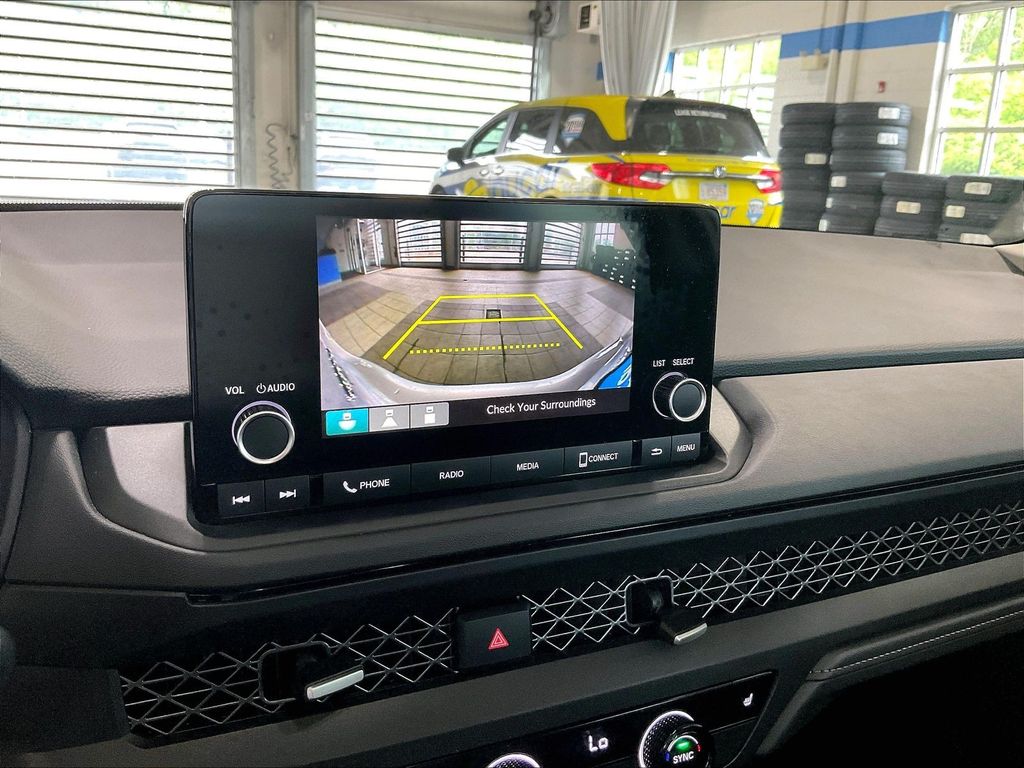2023 Honda Accord — photo 19