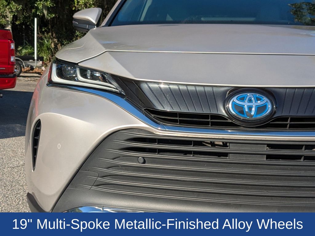 2023 Toyota Venza XLE