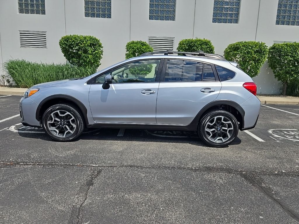 Thumbnail: 2016 Subaru Crosstrek - 5