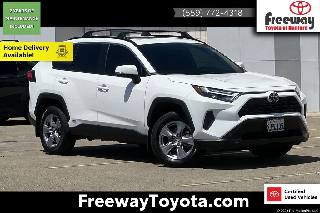 2025 Toyota RAV4 Hybrid XLE AWD