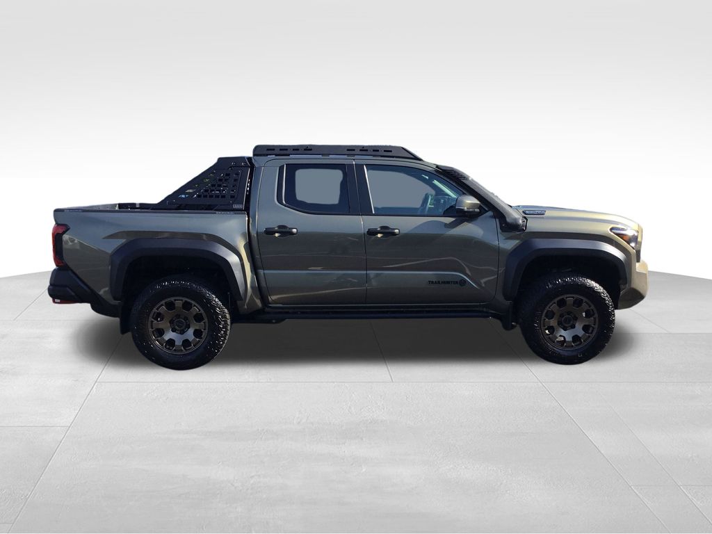 Thumbnail: 2024 Toyota Tacoma - 6