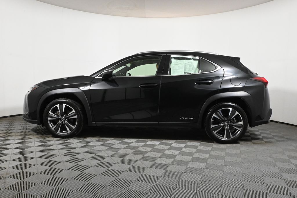 2020 Lexus UX 250h 2