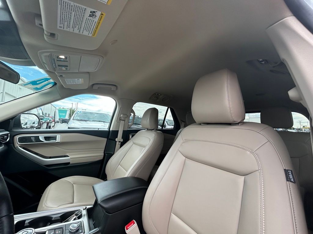 Certified Used 2024 Silver Ford XLT image 16